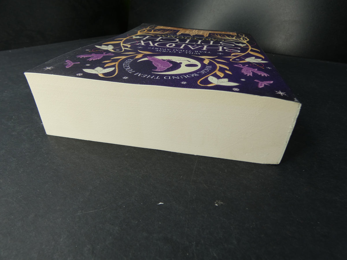 Shadowstitch by Cari Thomas (Paperback, 2024) + Free Postage