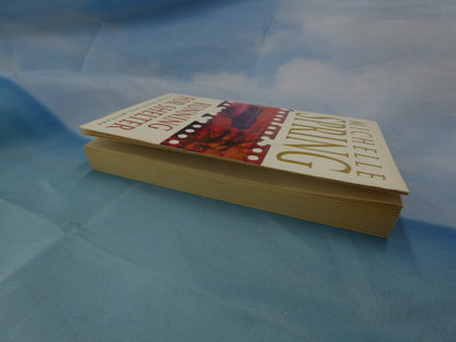 Running For Shelter (A Laura Principal mystery)-Michelle Spring + Free Postage